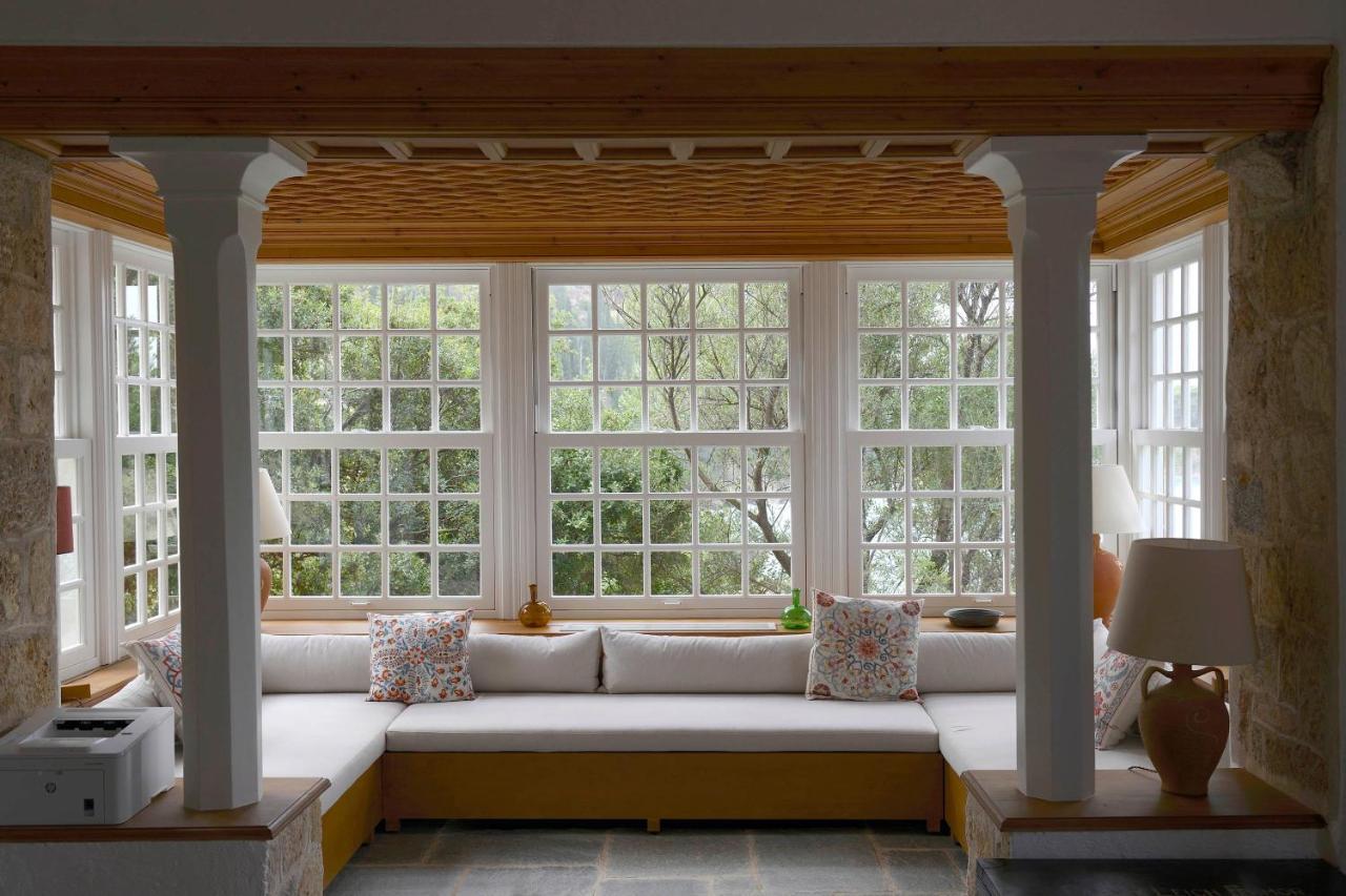 Patrick & Joan Leigh Fermor House Bed & Breakfast Kardhamili Bagian luar foto